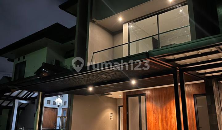 For Sale 3-Storey Contemporary Modern House - Bali View Cirendeu 2