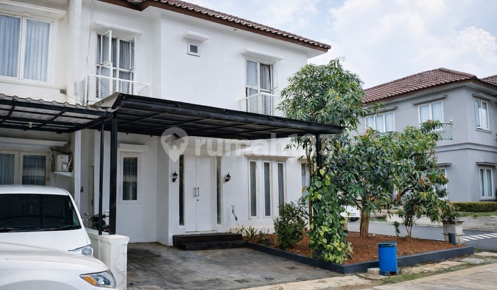 For Quick Sale: House in Cirendeu Complex 2