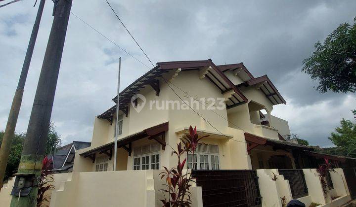 Dijual Rumah Classic dalam Komplek 2 lantai Hook Bintaro sektor 2 2