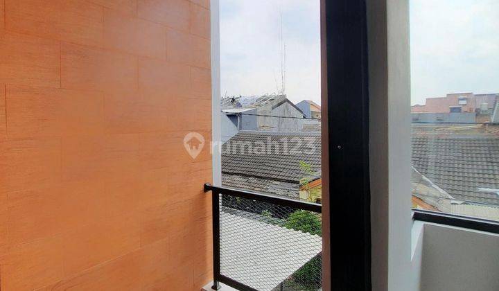 Dijual Rumah 2 Lantai Dalam Komplek Taman Asri, Cipadu  2