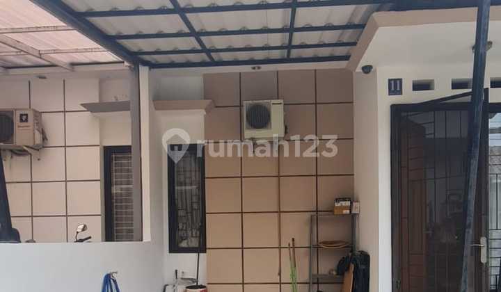 Dijual Rumah Furnished Lokasi Strategis Dekat Stasiun Sudimara 2