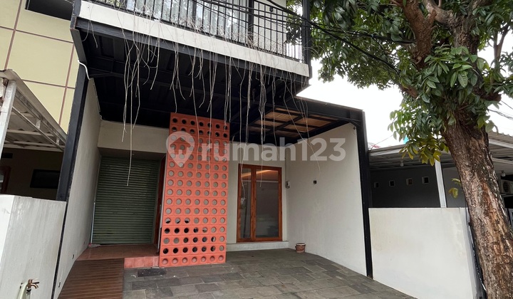Dijual Rumah Modern Minimalis 2 Lantai Kawasan Graha Raya Bintaro