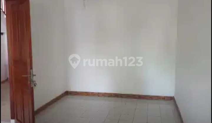 Dijual CEPAT Rumah 2 lantai dalam Cluster Graha Bintaro  2