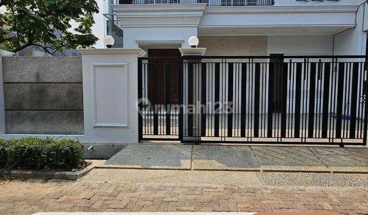 Dijual Rumah Hook Brand New Minimalis Lebak Bulus, Jaksel 1