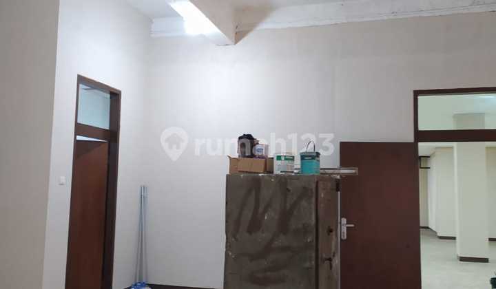 Ruko Mainroad Otista Astanaanyar Untuk Perlengkapan Konveksi 5