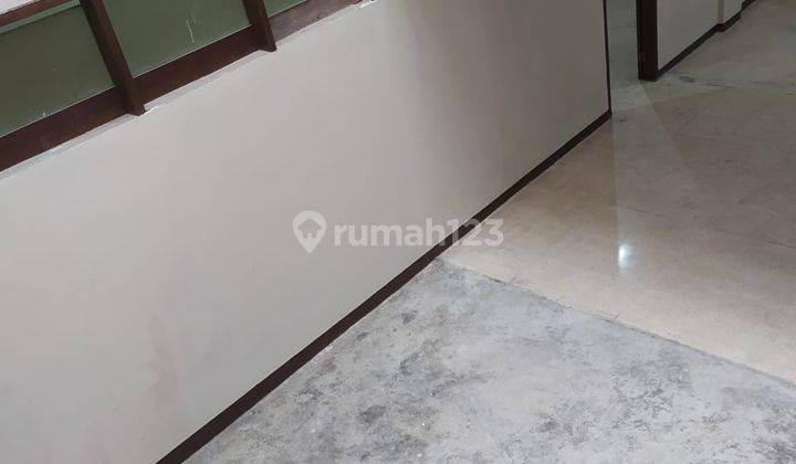 Ruko Mainroad Otista Astanaanyar Untuk Perlengkapan Konveksi 6