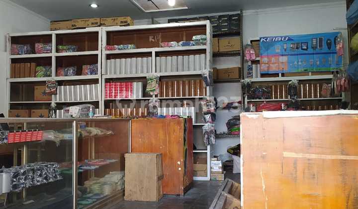 Tanah Dan Bangunan 2 Lantai Pusat Pertokoan Cibadak, Sudirman Tanah Dan Bangunan 2 Lantai Pusat Pertokoan Cibadak, Sudirman