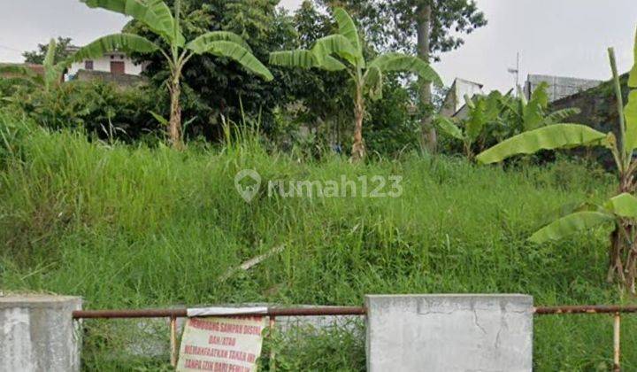 Tanah dijual mainroad setrasari strategis dekat ke Griya.Maranatha 1