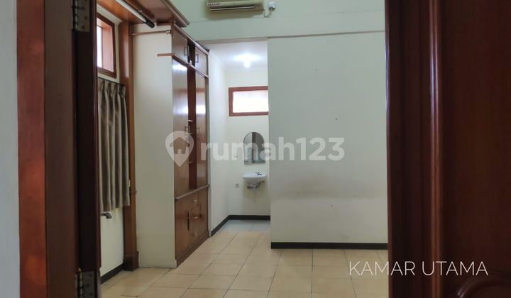 Rumah Disewa Terawat Siap Huni di Area Kembar Mas, Bandung 11 2