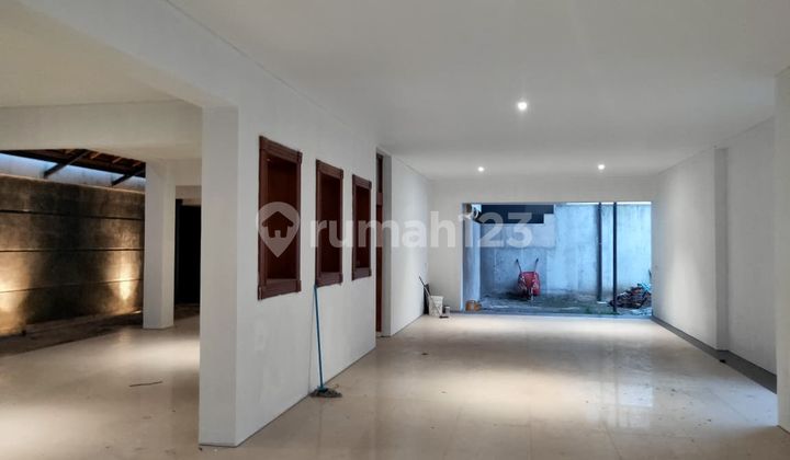 Rumah Disewa 1 Lantai Cocok utk Usaha di Sayap Riau, Bandung 57 2