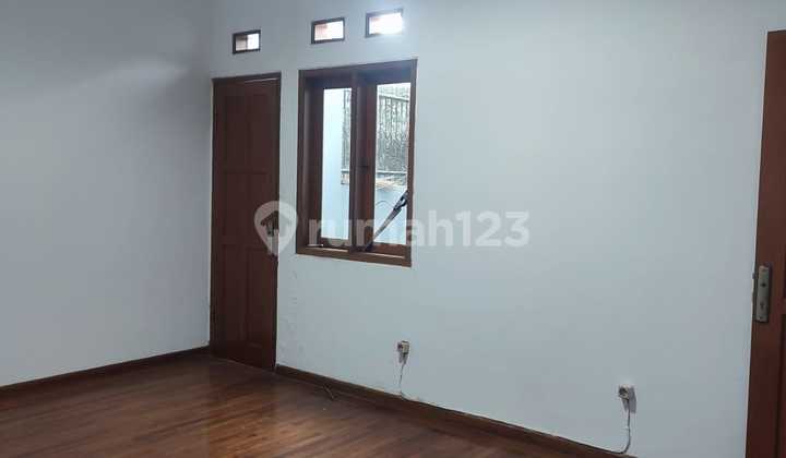 Rumah Dijual Strategis 2 Lantai di Setiabudi Regency, Bandung 11