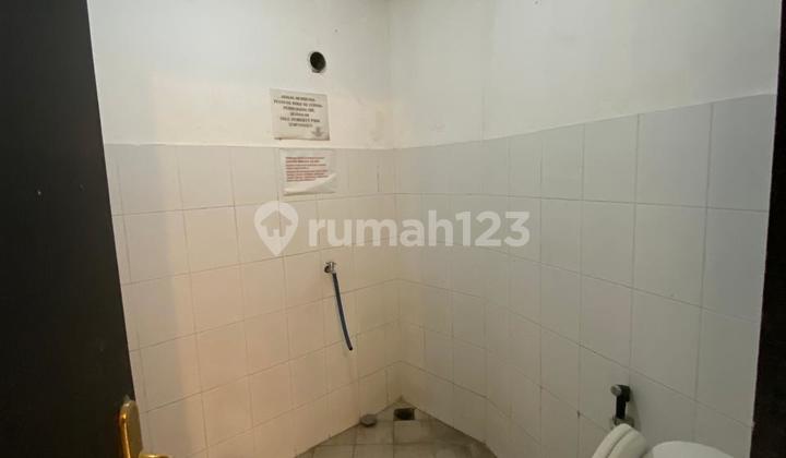 House for Sale Former Cafe Spacious and Strategic in Bukit Dago, Bandung 0843 2