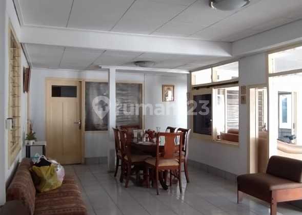 Rumah Kost Dijual Luas Strategis di Sayap Riau, Bandung Rumah Kost Dijual Luas Strategis di Sayap Riau, Bandung