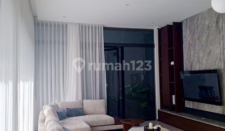 Rumah Dijual Bagus Furnished dan Siap Huni di Kbp - Tatar Rambut Kasih 88