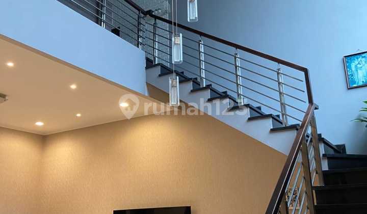 Dijual Rumah Di Singgasana Pradana Jl Darmasakti Semi Furnished 2