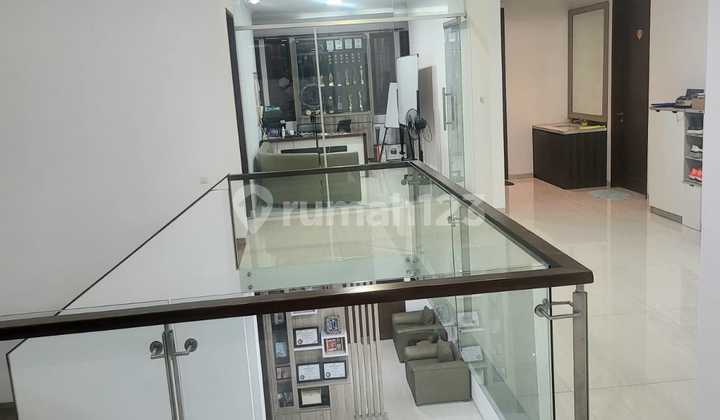 Dijual Rumah Lux di Mekar Wangi Furnished Dijual Rumah Lux di Mekar Wangi Furnished