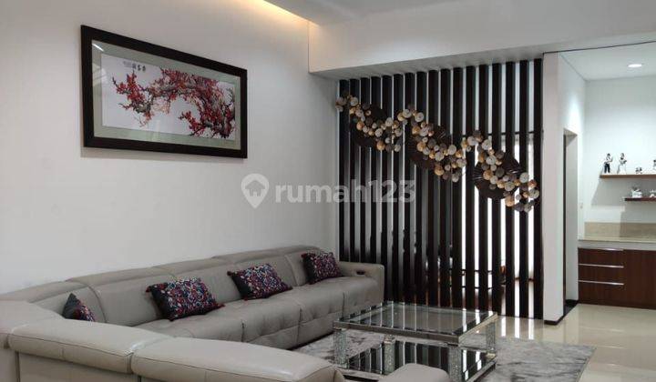 Jual Rumah Lux Singgasana Pradana Siap Huni 2