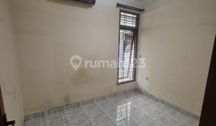 Rumah Pusat Kota di Sayap Moch Ramdan Bandung 2