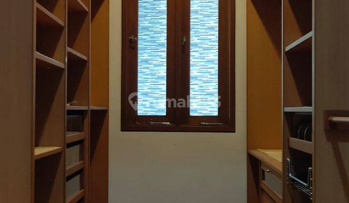 Disewakan Rumah Semi Furnished Di Setra Duta Mekar 2