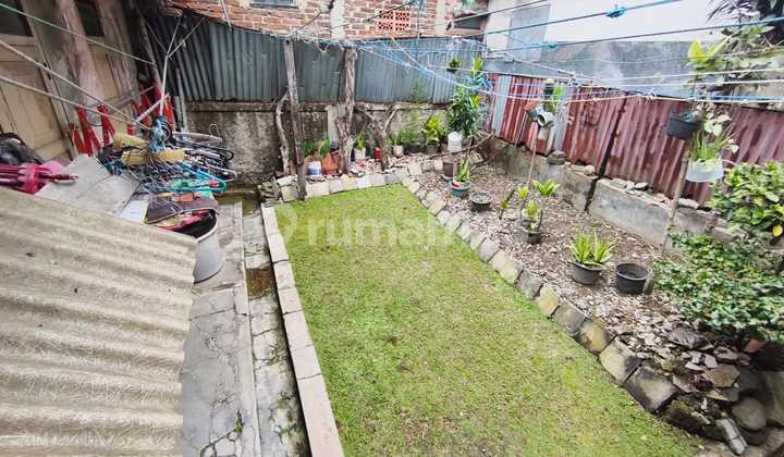 Rumah Hitung Tanah di Jl Baladewa Sayap Jl Pajajaran