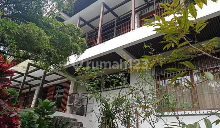 For Sale House In Budisari Setiabudi Comfortable Lush 2
