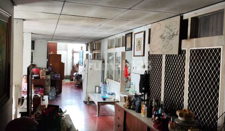 Sewa Ruang Usaha di Sayap Jl Riau Bandung