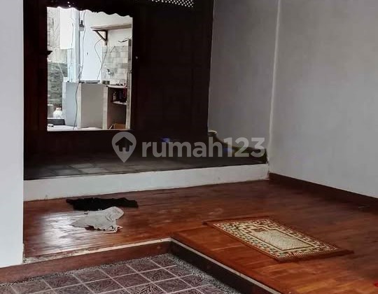 Jual Cepat Rumah 2 Lantai di Setraduta Bandung Utara 2