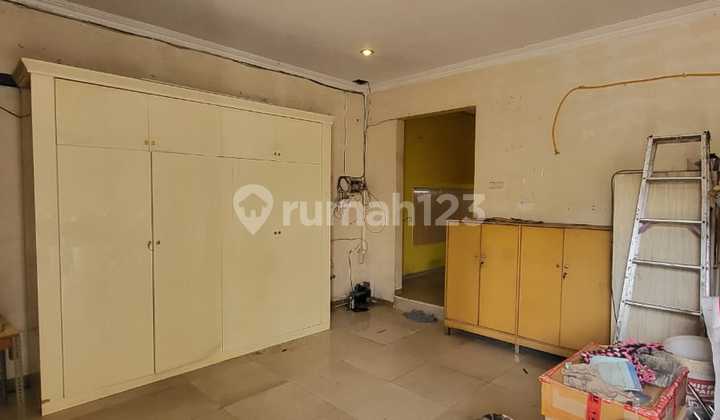 For Sale: House in Batununggal Housing, Batununggal Indah Cluster. 2