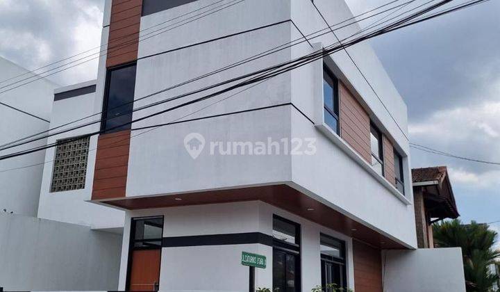 Dijual Rumah Baru Saturnus Komplek Margahayu  1