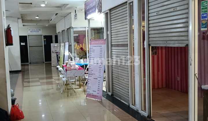 Kios Gandeng Hook Ring 1 Sangat Strategis Terlihat Dr Pintu Masuk Kios Gandeng Hook Ring 1 Sangat Strategis Terlihat Dr Pintu Masuk