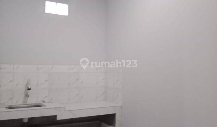 Rumah siap huni akses mobil dekat stasiun 4