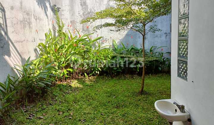 Disewakan Rumah 2 Lantai Daerah Pondok Hijau Bandung,bagus SHM 16