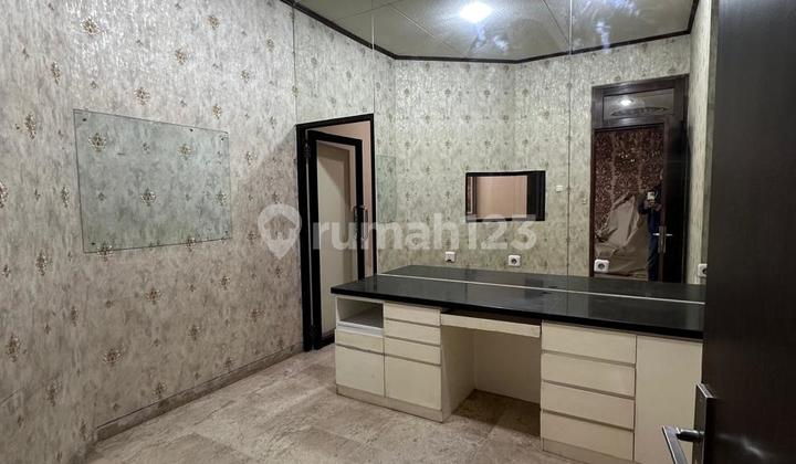 Disewakan Rumah Kebayoran Baru Gandaria Cocok untuk Klinik Resto Cafe 2