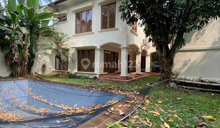 Dijual Rumah Design Lama Tapi Kondisi Siap Huni Area Kemang  2