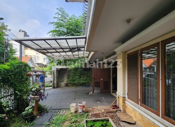 RUMAH HARGA TERBAIK DI SENOPATI SCBD JAKSEL RUMAH HARGA TERBAIK DI SENOPATI SCBD JAKSEL