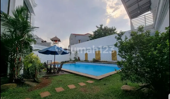 Dijual - Rumah Mewah Area Cirendeu Dalam Komplek Bali View