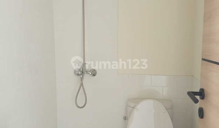 For Rent 3-Bedroom Cluster House in Waterfront Lippo Cikarang 2