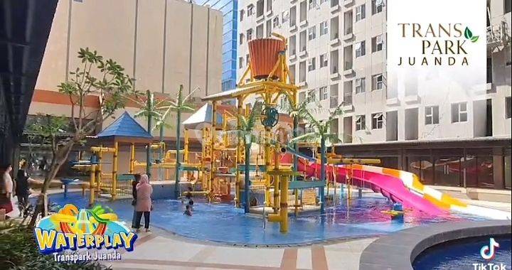 Di jual apartemen murah transpark juanda  1