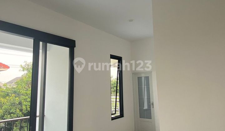 Dijual Rumah Minimalis Modern di Deltamas Cikarang 2