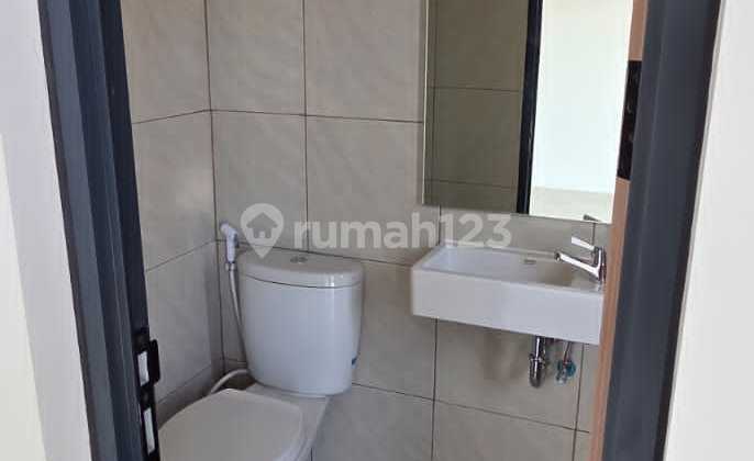 FOR RENT NEW HOUSE IN CBD LIPPO CIKARANG CLUSTER