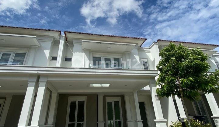 Rumah mewah premium di Gading Serpong Pasadena lokasi bagus sekali