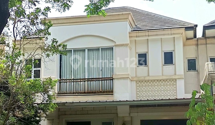 Rumah Lebar 8 The Eminent Bsd Hadap Taman Dekat Tol