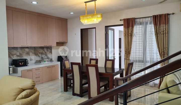 Rumah Full Furnished CAKEP Green Cove BSD jarang ada Rumah Full Furnished CAKEP Green Cove BSD jarang ada