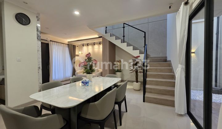 Buy This House for Sure Luck, Get New Furnishings in Carson Gading Serpong