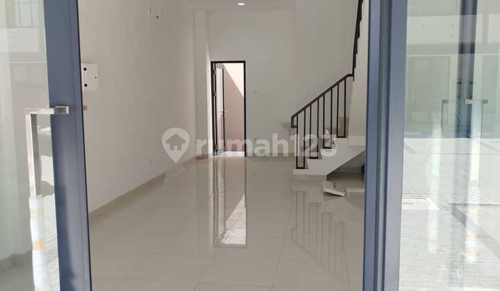 FOR RENT: ECHANTE BSD SHOPHOUSE, 3 FLOORS, READY TO USE