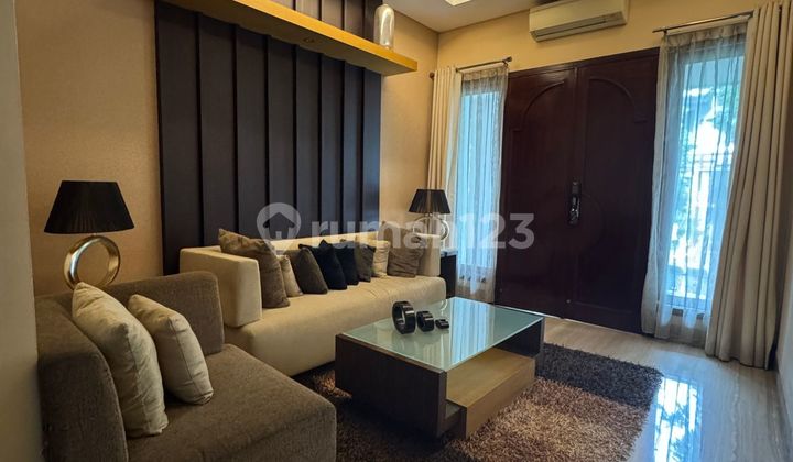 RUMAH MEWAH DAN NYAMAN POSISI HOOK DI THE GREEN BSD RUMAH MEWAH DAN NYAMAN POSISI HOOK DI THE GREEN BSD