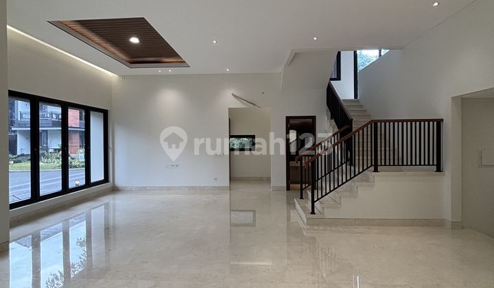 RARE FIND LIKE THIS NEW HOUSE IN FORESTA BSD