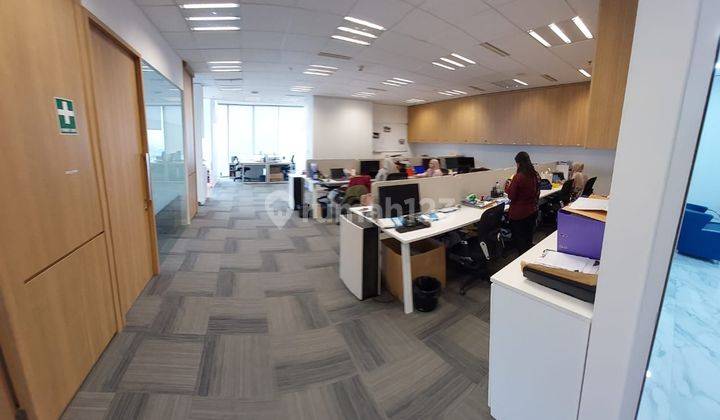 Sewa Kantor Furnished 184 M2 di Tempo Scan Tower Nego 2