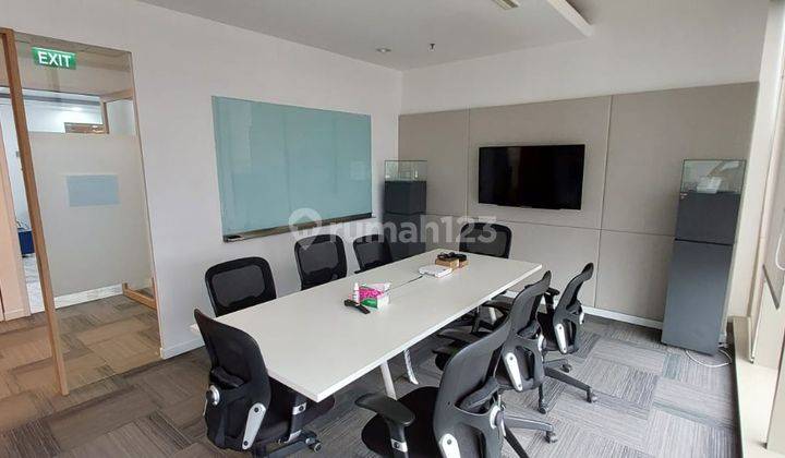 Sewa Kantor Furnished 184 M2 di Tempo Scan Tower Nego 8