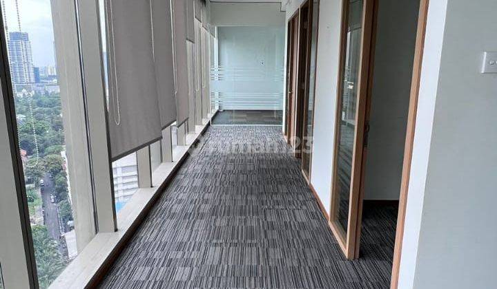 Sewa Kantor Partisi 341 M2 di Tempo Scan Tower Lokasi Prime 6